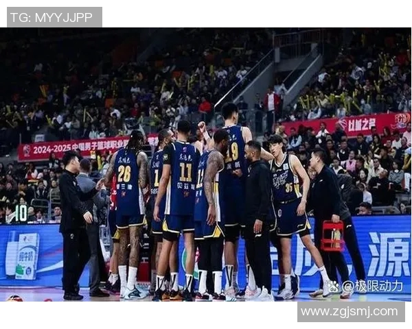 2009年CBA季后赛广东队对阵福建队精彩回顾与赛场瞬间分析