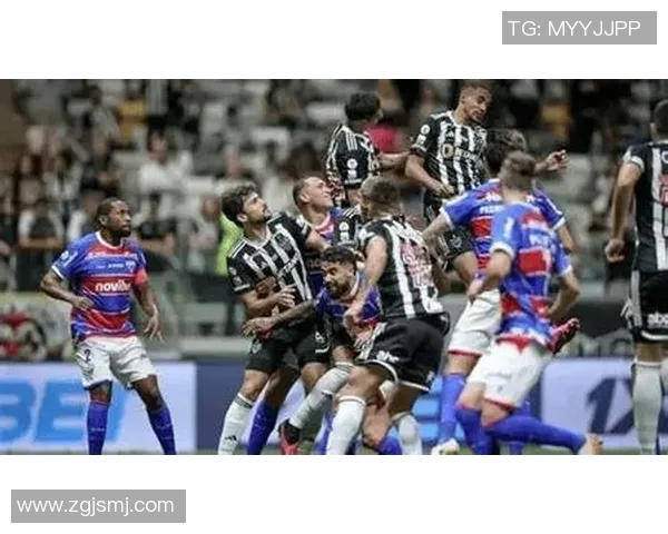 梅尔加与巴伊亚的激烈对决揭示了足球战术的精彩与魅力 梅尔加与巴伊亚的激烈对决揭示了足球战术的精彩与魅力