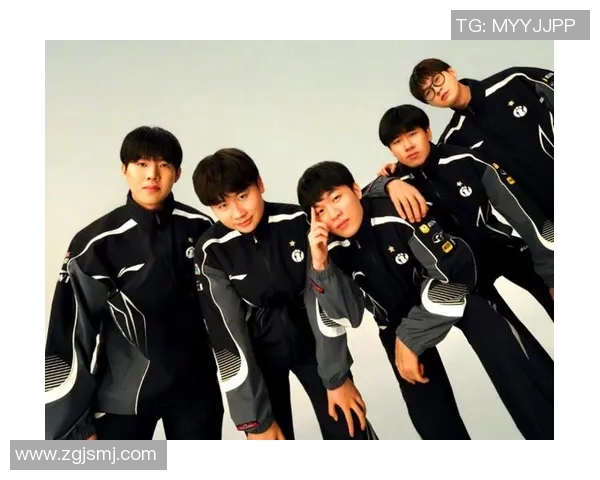 高校联赛特别报道：IG战队的拼搏历程与荣耀瞬间回顾